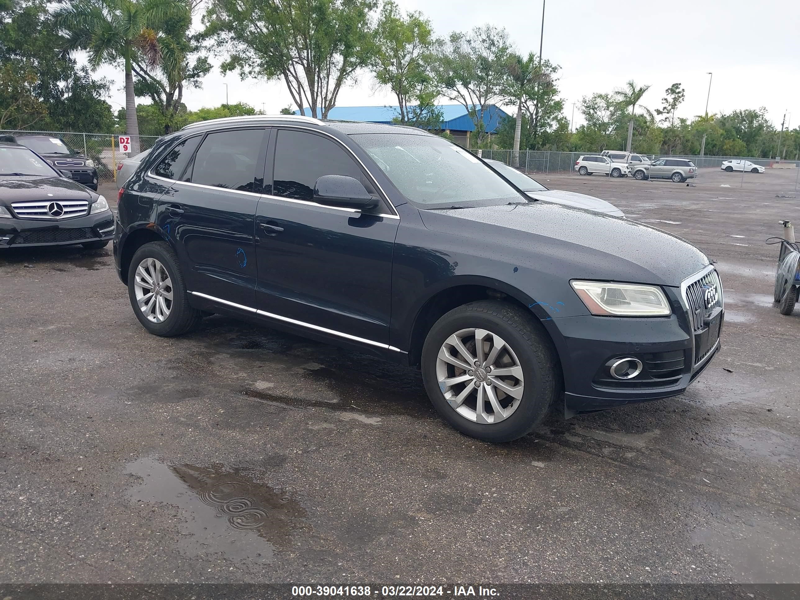 AUDI Q5 2014 wa1lfafp7ea075134