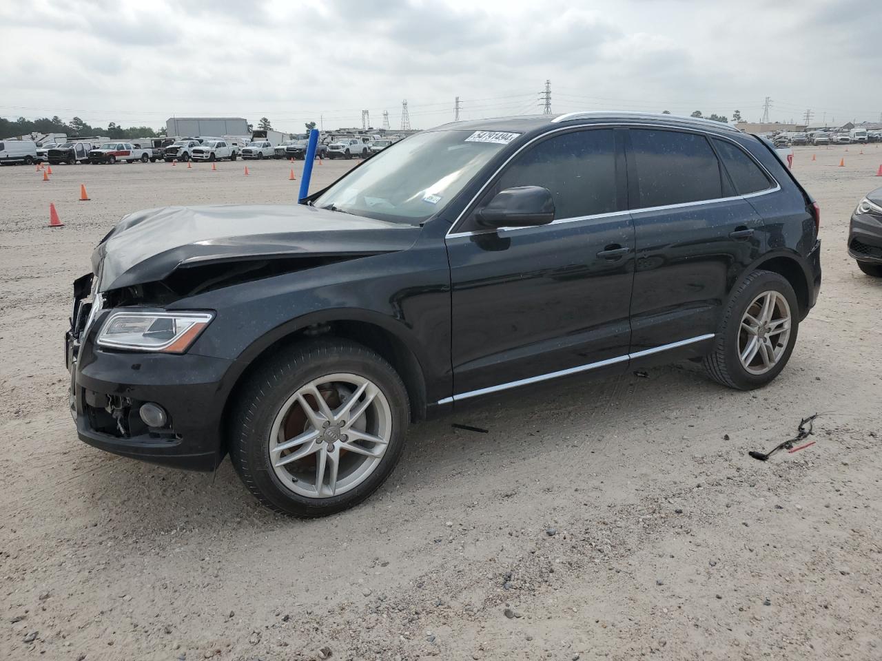 AUDI Q5 2014 wa1lfafp8ea124423