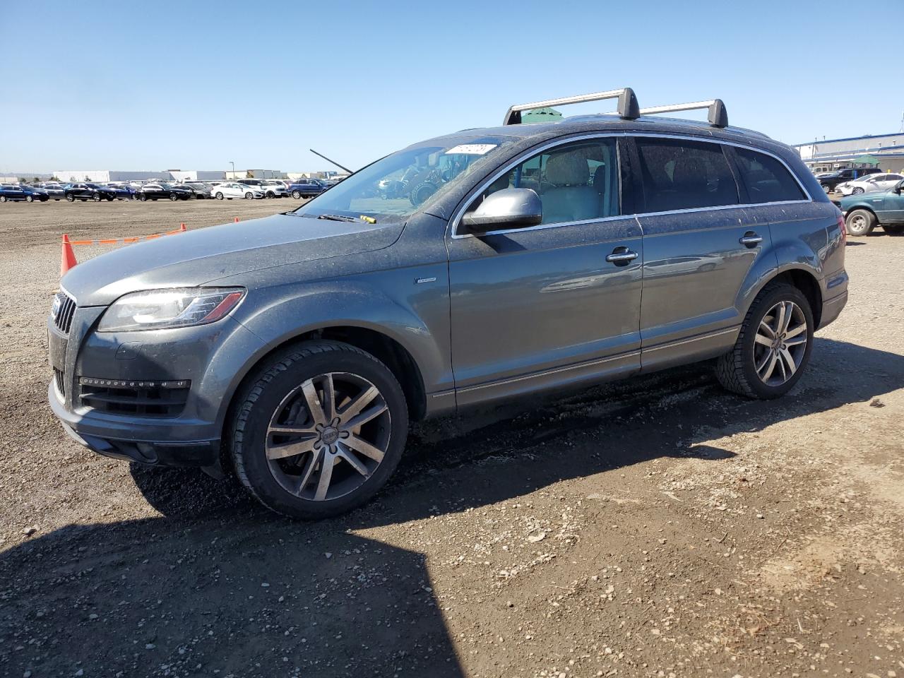 AUDI Q7 2013 wa1lgbfe3dd010327