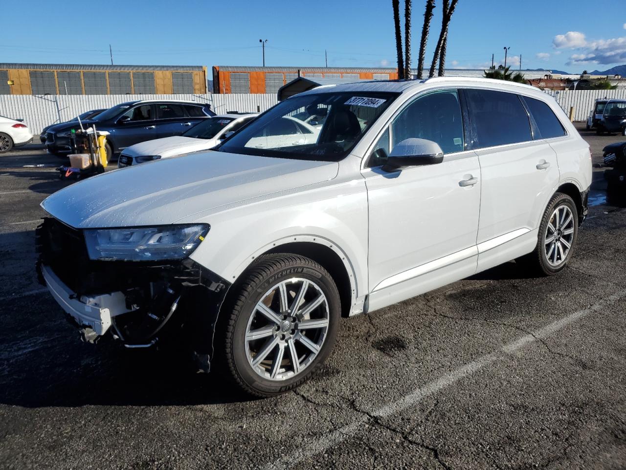 AUDI Q7 2019 wa1lhaf78kd036783