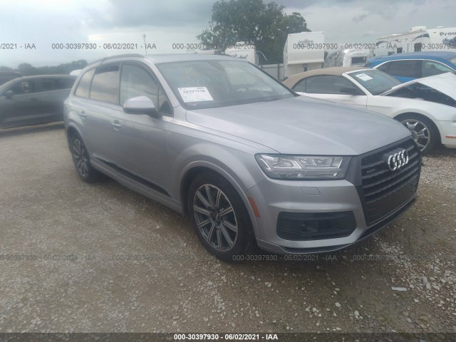 AUDI Q7 2017 wa1vaaf70hd052028