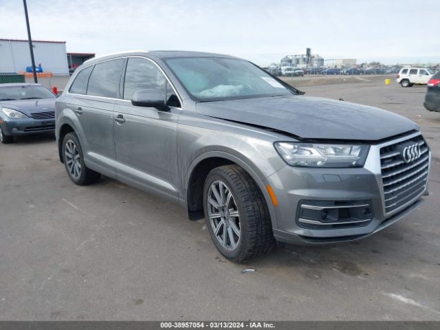 AUDI Q7 2017 wa1vaaf70hd054734