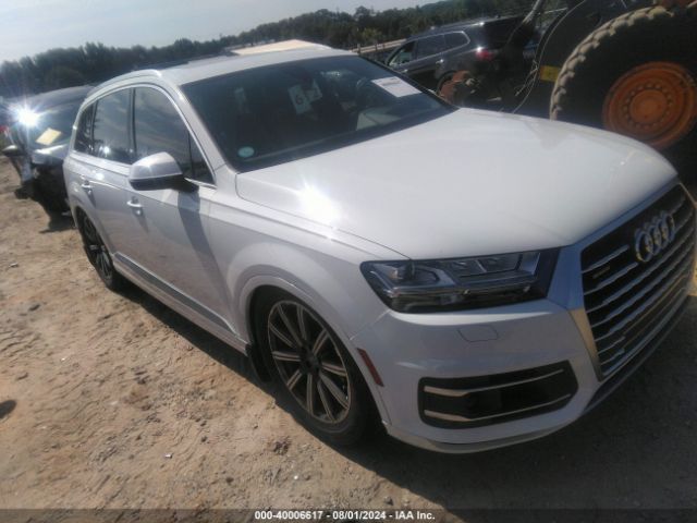 AUDI Q7 2017 wa1vaaf71hd003520