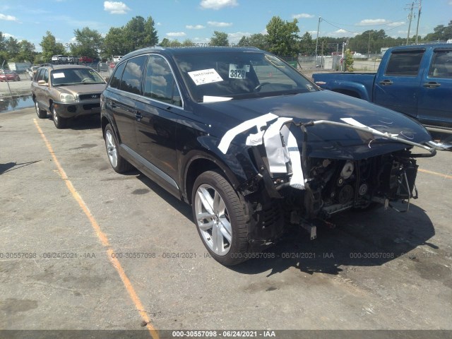 AUDI Q7 2017 wa1vaaf71hd029115