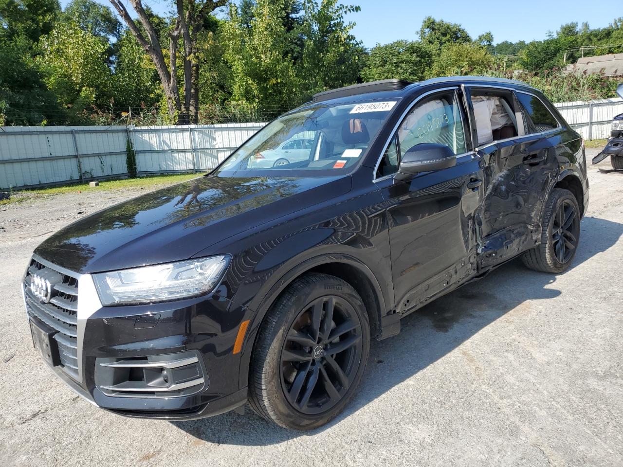 AUDI Q7 2018 wa1vaaf73jd055088