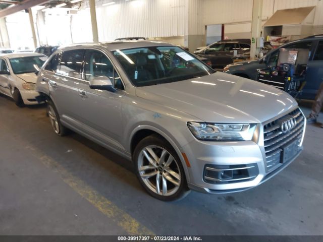 AUDI Q7 2017 wa1vaaf76hd012021