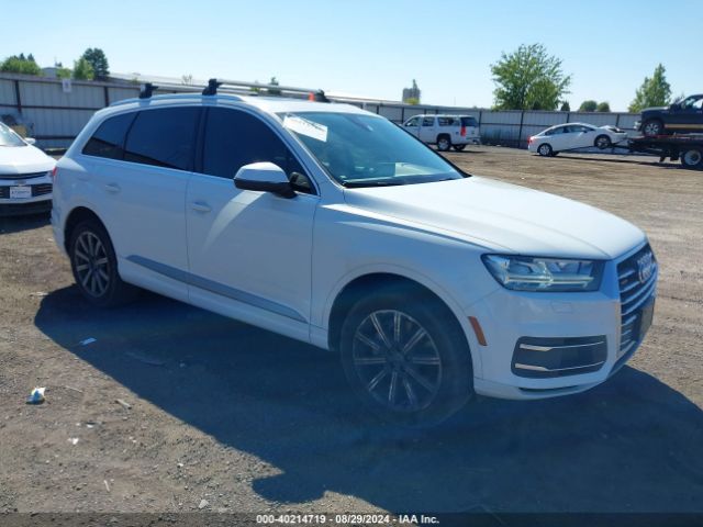 AUDI Q7 2017 wa1vaaf77hd053404