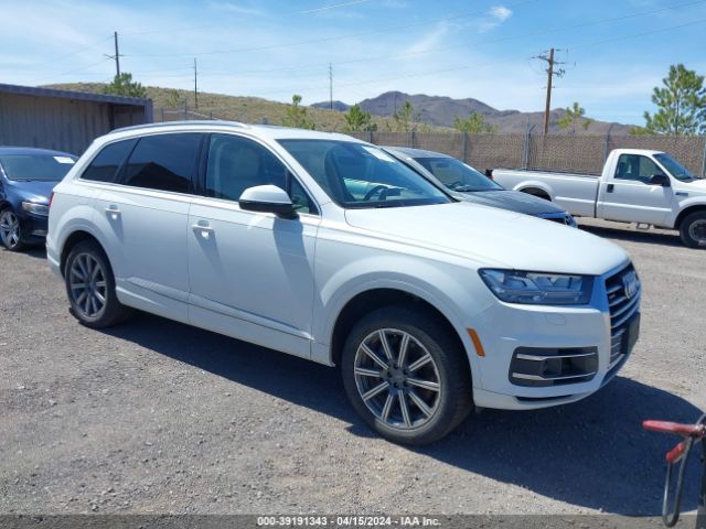 AUDI Q7 2017 wa1vabf75hd035697