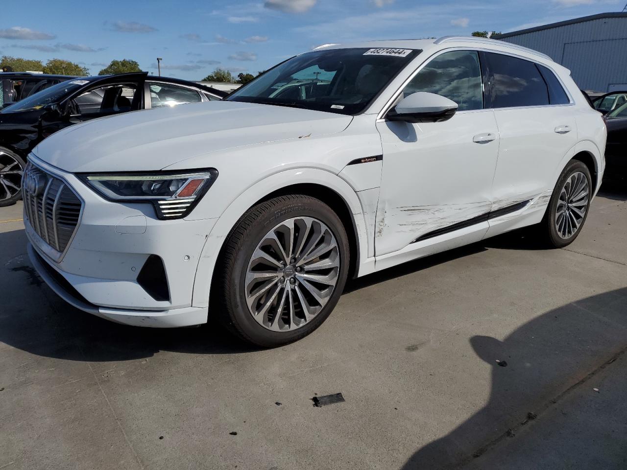 AUDI E-TRON 2019 wa1vabge8kb024130