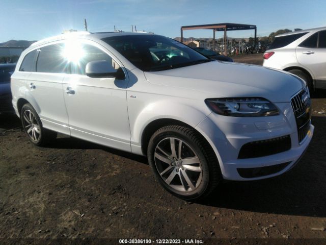 AUDI Q7 2015 wa1wmafe1fd017554