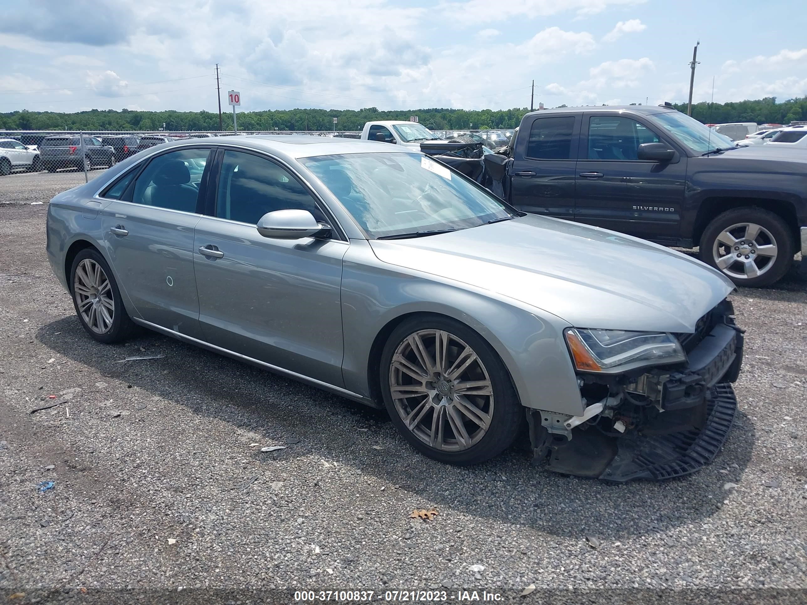 AUDI A8 2014 wauagafd9en004295