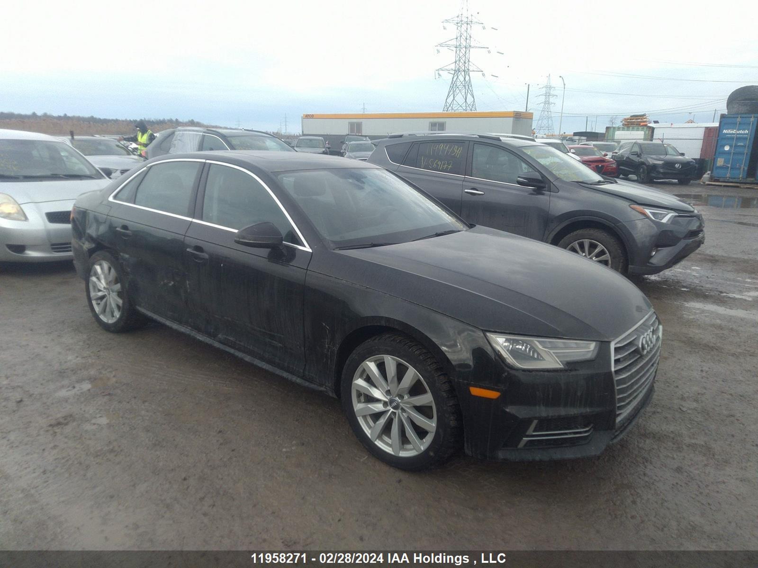 AUDI A4 2018 wauanaf42ja088130