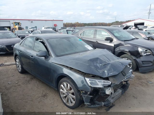 AUDI A4 2017 wauanaf46hn005608