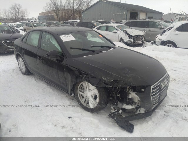 AUDI A4 2017 wauanaf47hn055806