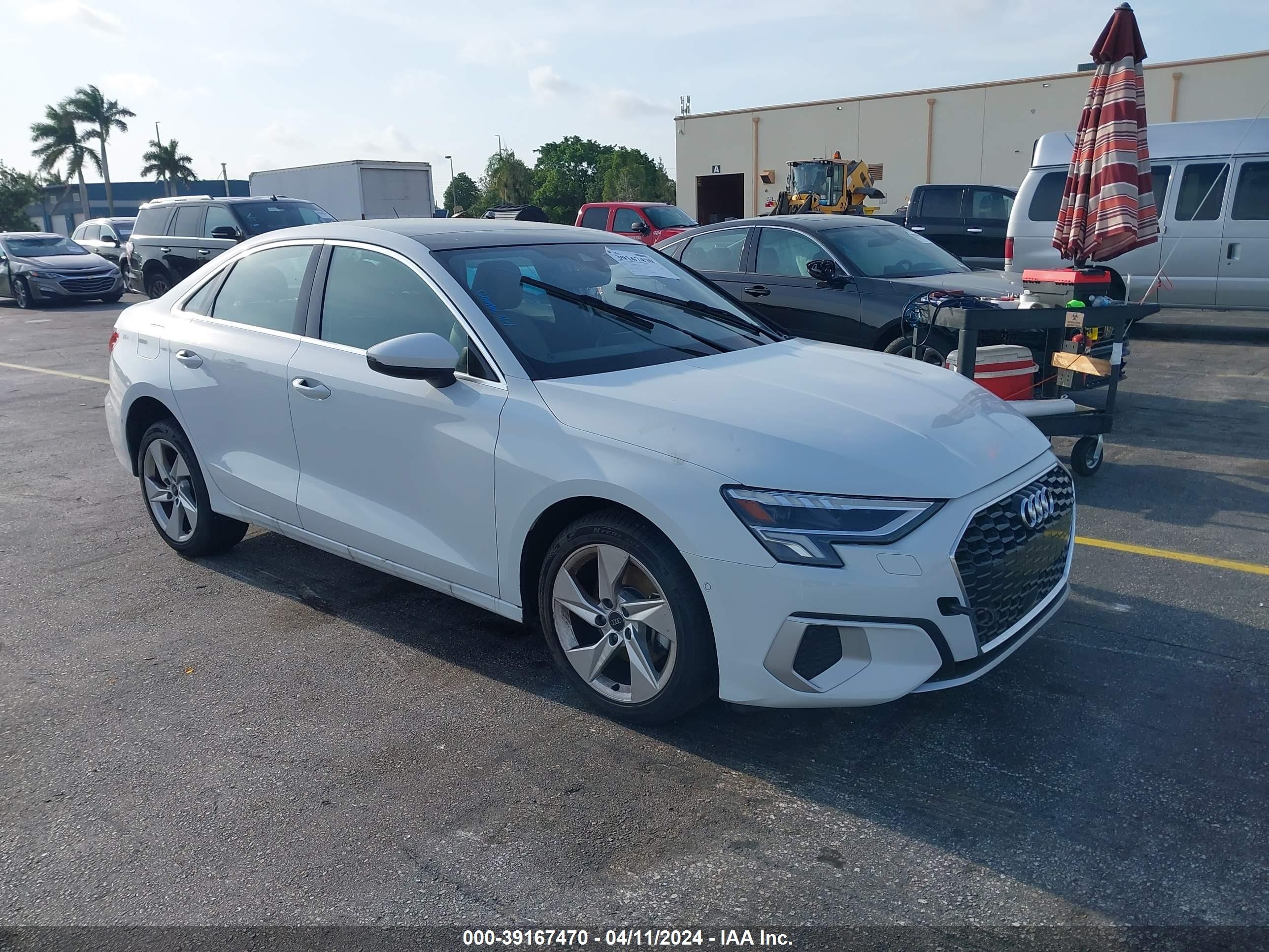 AUDI A3 2024 wauaudgy9ra040996