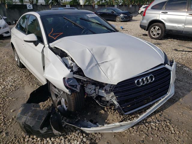 AUDI A3 PREMIUM 2018 wauaugff0j1004751