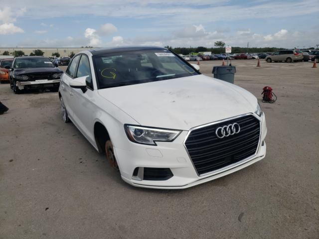 AUDI A3 PREMIUM 2018 wauaugff0j1037152