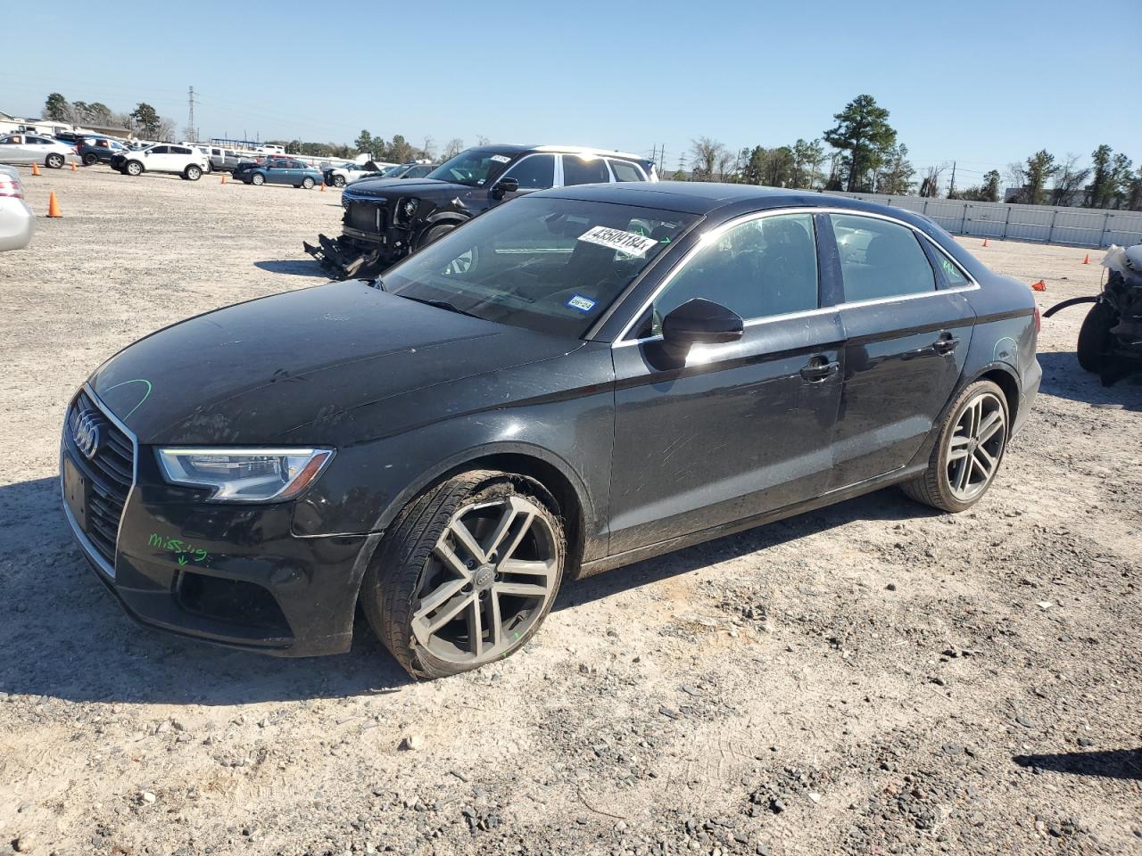 AUDI A3 2019 wauaugff1k1011743