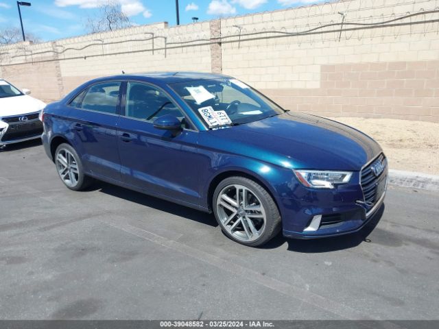 AUDI A3 2017 wauaugff2h1077260