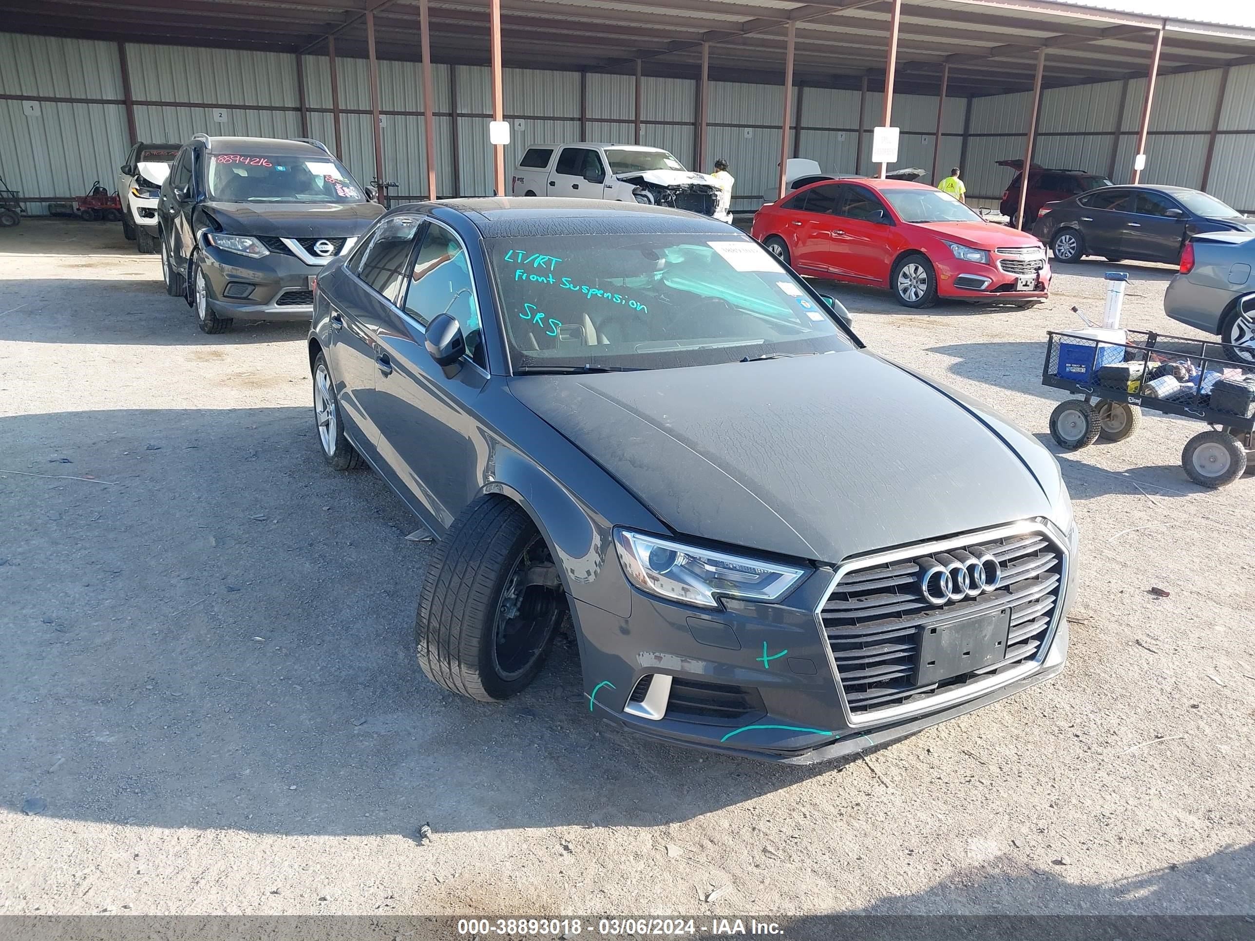 AUDI A3 2019 wauaugff2ka098455