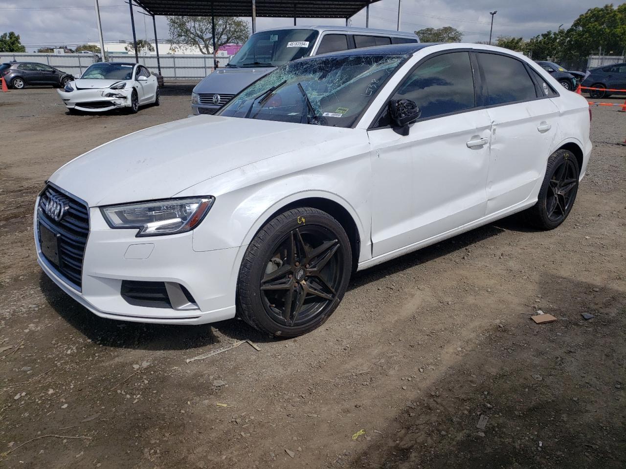 AUDI A3 2017 wauaugff3h1067028