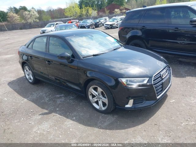 AUDI A3 2018 wauaugff3j1038652