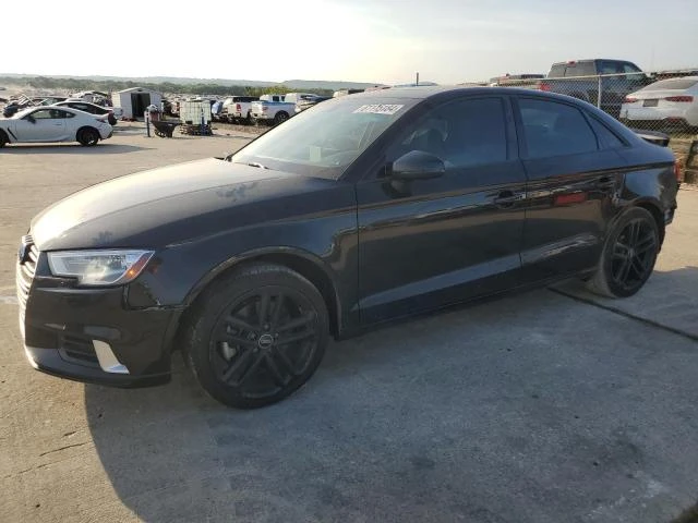 AUDI A3 PREMIUM 2018 wauaugff3j1092839