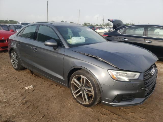 AUDI A3 PREMIUM 2019 wauaugff6ka112521