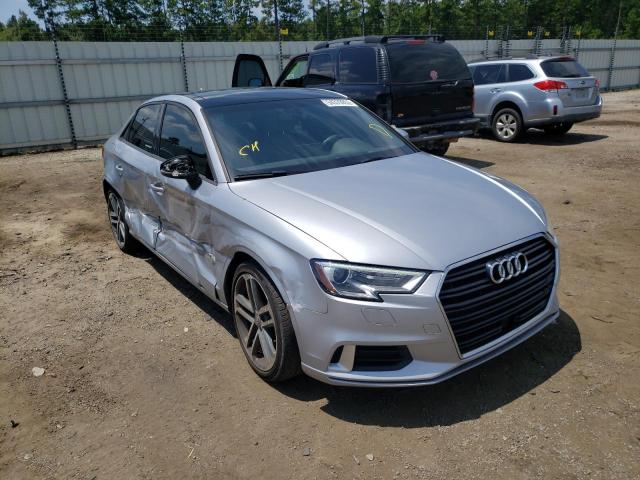 AUDI A3 PREMIUM 2018 wauaugff7j1033759