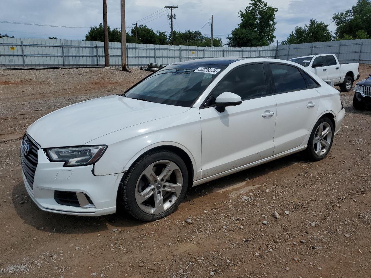 AUDI A3 2017 wauaugff8h1038155