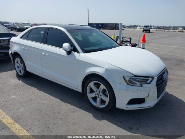 AUDI A3 2017 wauaugff8h1058874