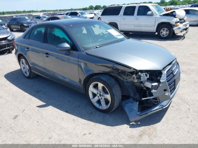 AUDI A3 2017 wauaugff8j1044320