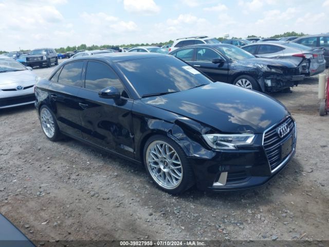 AUDI A3 2018 wauaugff9j1010323