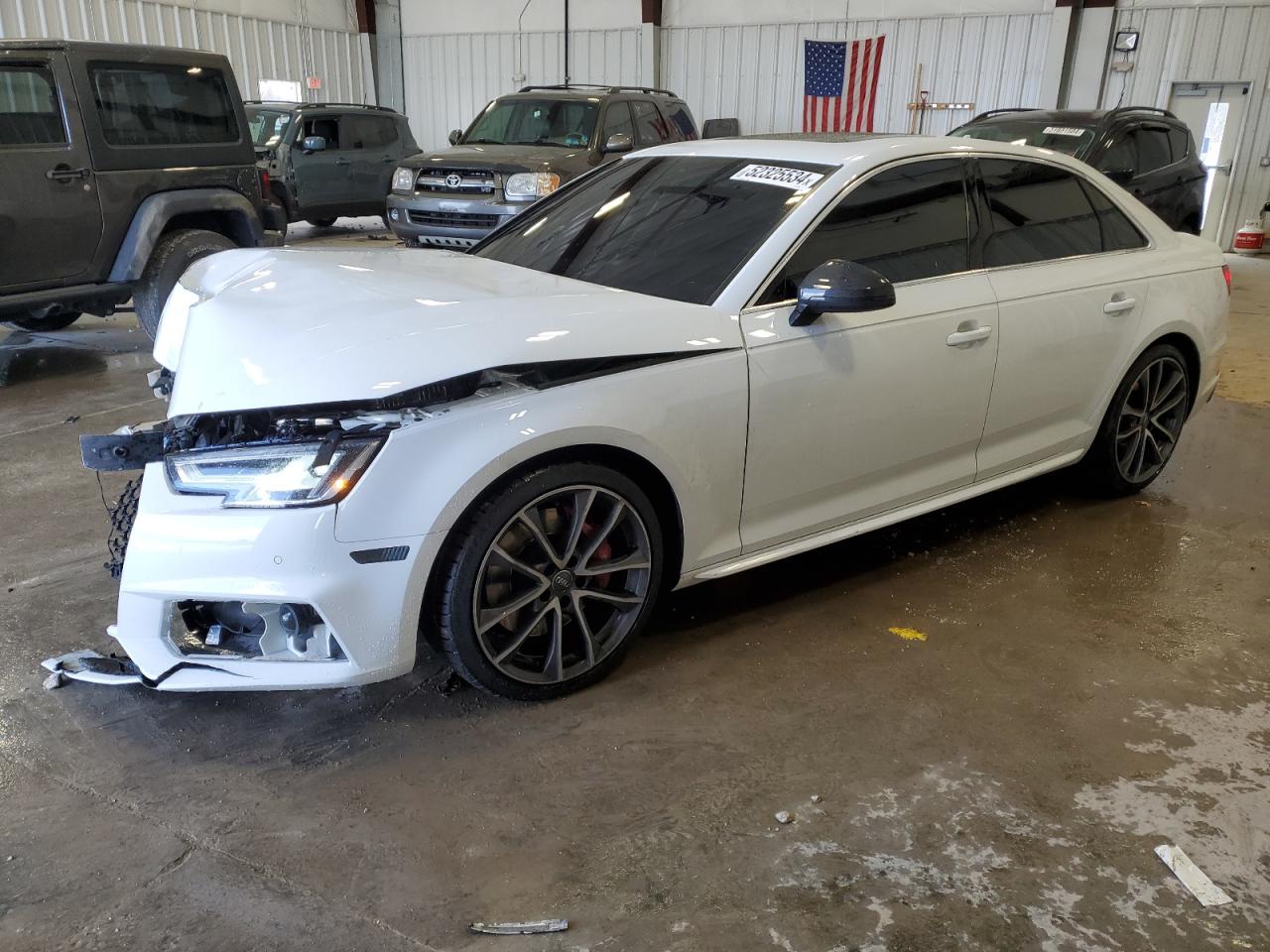 AUDI RS4 2018 waub4af42ja002841