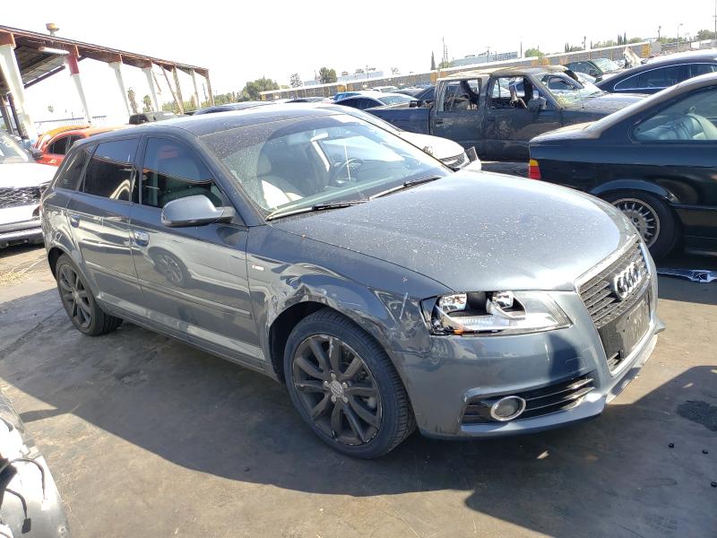 AUDI A3 PREMIUM 2011 waubeafm1ba092630