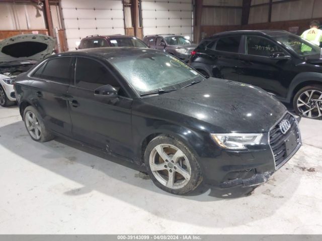 AUDI A3 2019 waubegff0k1017180