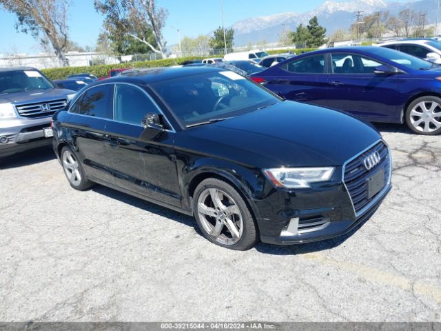 AUDI A3 SEDAN 2019 waubegff0k1024470