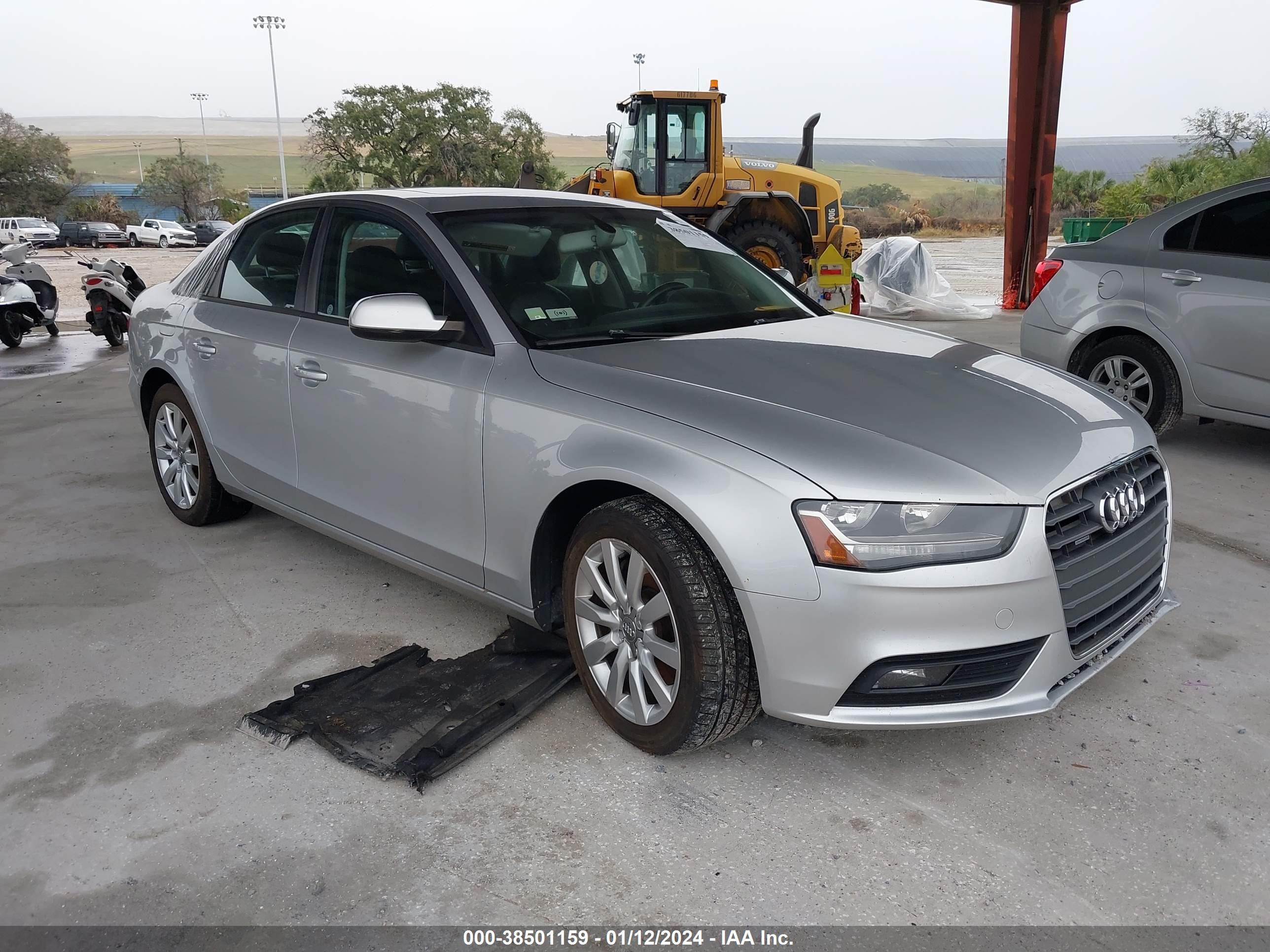 AUDI A4 2013 waubfafl8dn050682