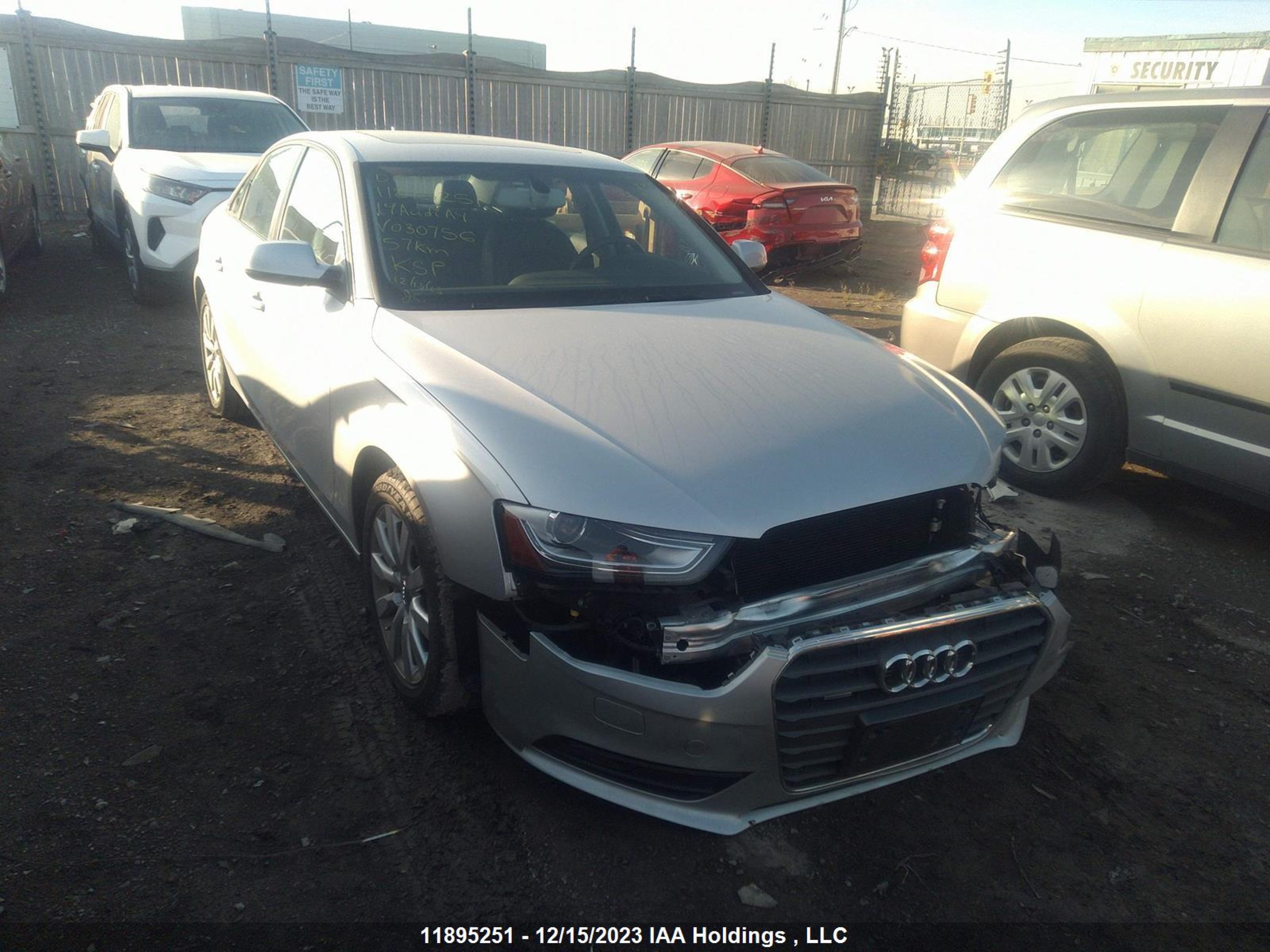 AUDI A4 2014 waubfcfl3en030756