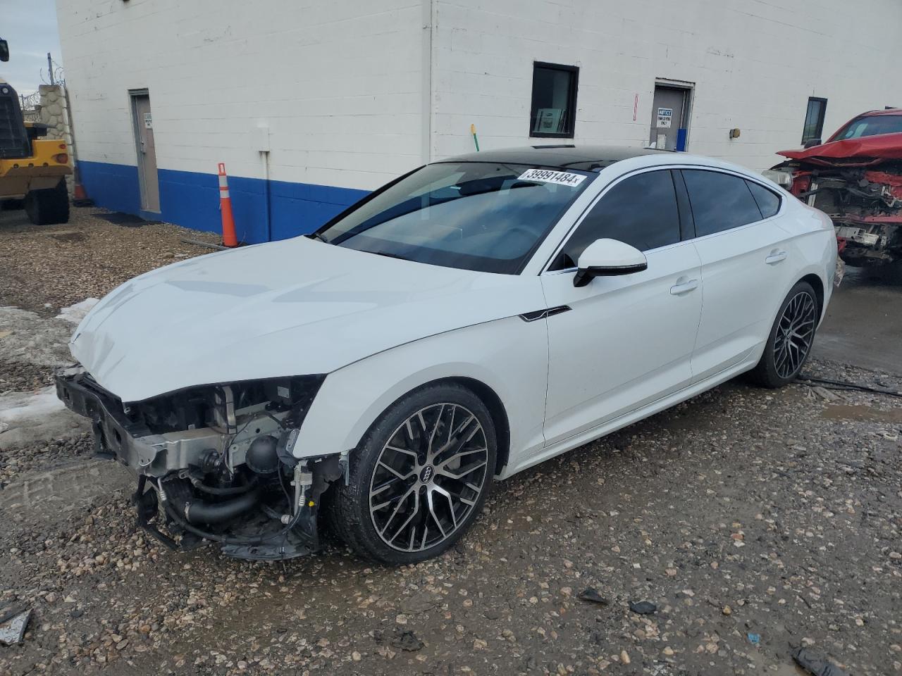 AUDI A5 2018 waubncf58ja070658