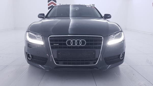 AUDI A5 2011 waucfb8txba040327