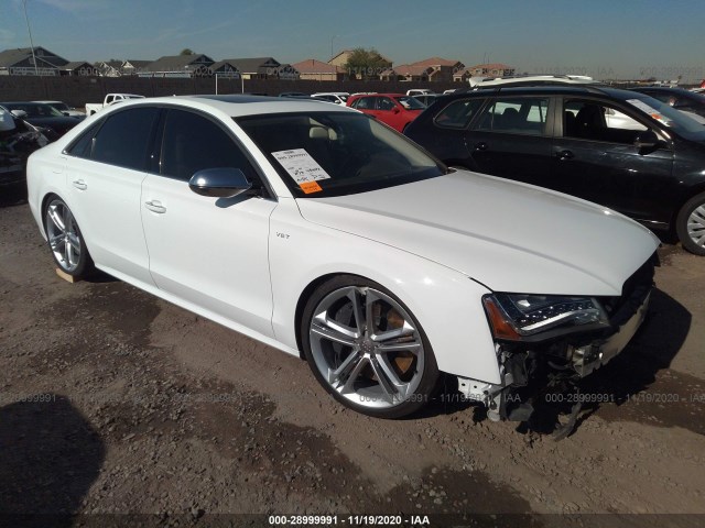 AUDI S8 2014 waud2afd3en007558