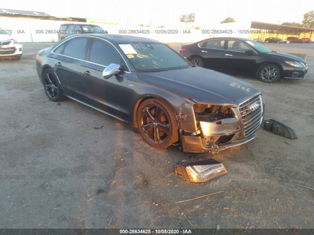 AUDI S8 2014 waud2afd8en002825