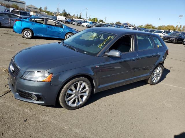 AUDI A3 2013 waudfafm3da021101