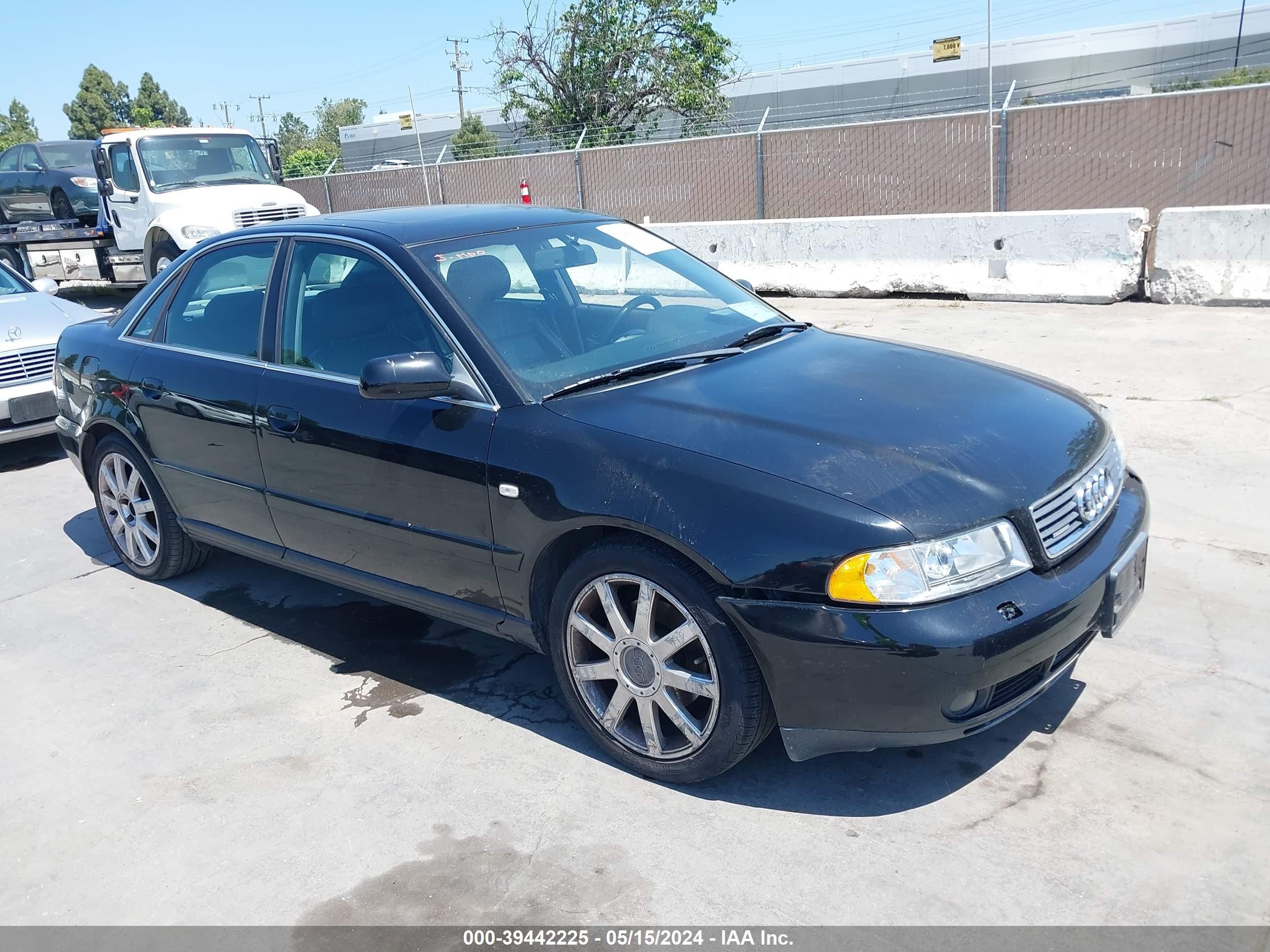 AUDI A4 2001 waudh68d71a125655