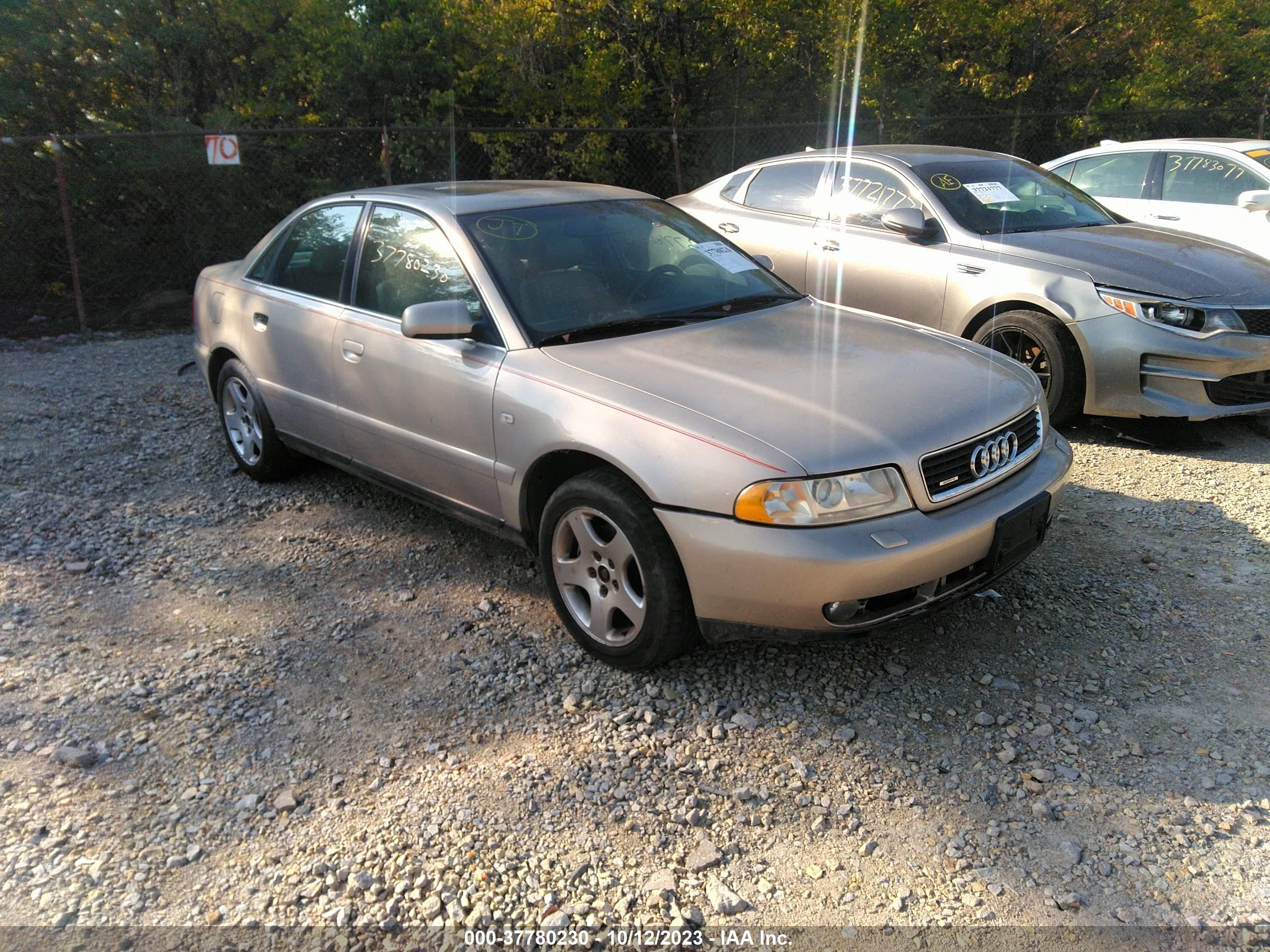 AUDI A4 2001 waudh68d91a061439