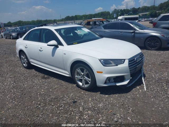 AUDI A4 2018 waudnaf41jn002117