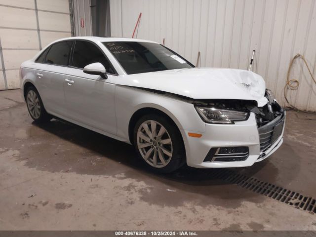 AUDI A4 2018 waudnaf44jn013998