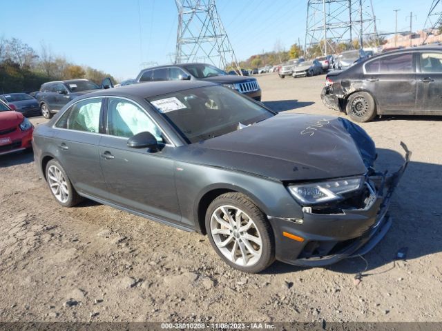 AUDI A4 2019 waudnaf45ka016045