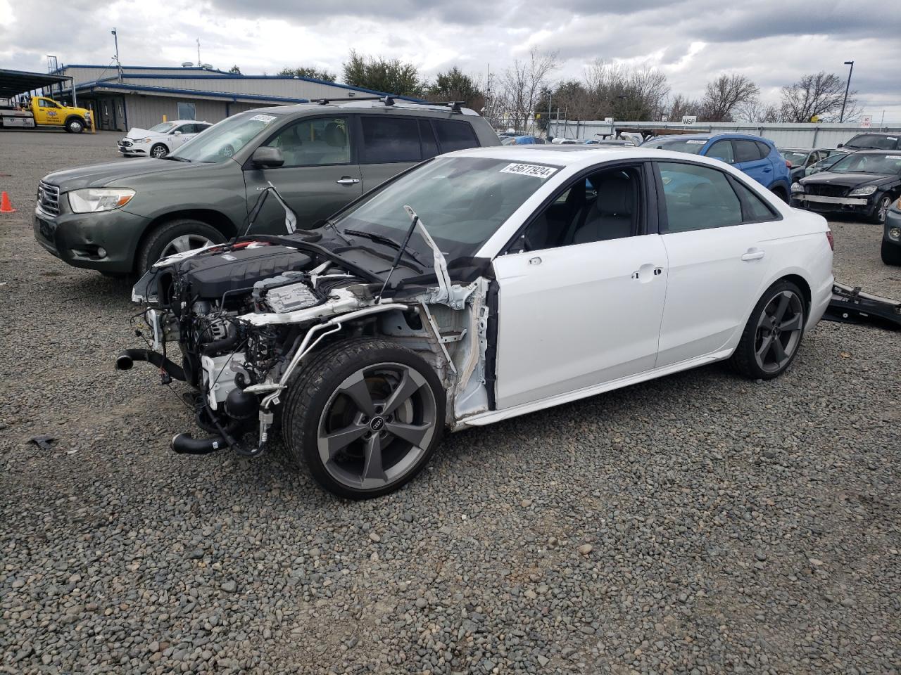 AUDI A4 2021 waueaaf40ma086748